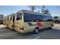 北京会议租车，北京租豪华考斯特一天多